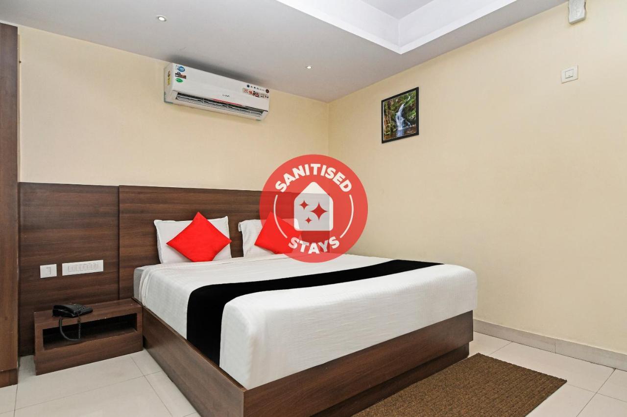 Capital O 76622 Hotel Raama Grand Májszúr Kültér fotó