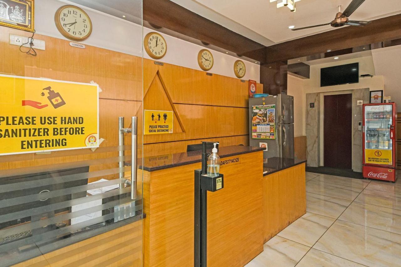 Capital O 76622 Hotel Raama Grand Májszúr Kültér fotó